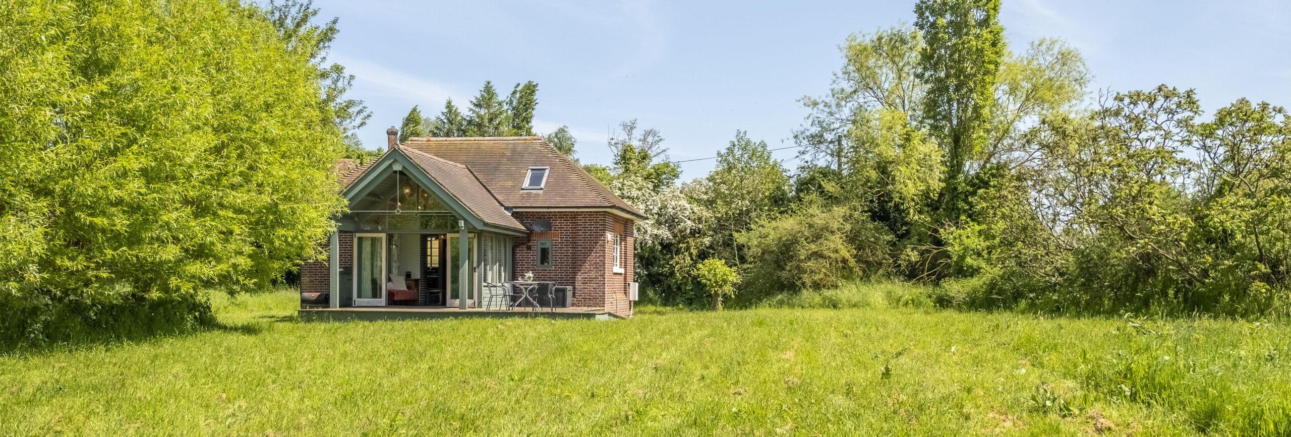 holiday-cottages-in-suffolk-flip
